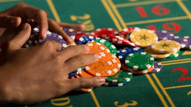 ROOBET کھلاڑیوں کے لیے لائیو کیسینو سیکشن